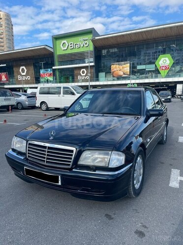 Mercedes C 240 1999, 386,000 km - 2.4 l - Bakı