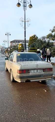 Mercedes 190 1987, 555,555 km - 2.0 л - Masallı