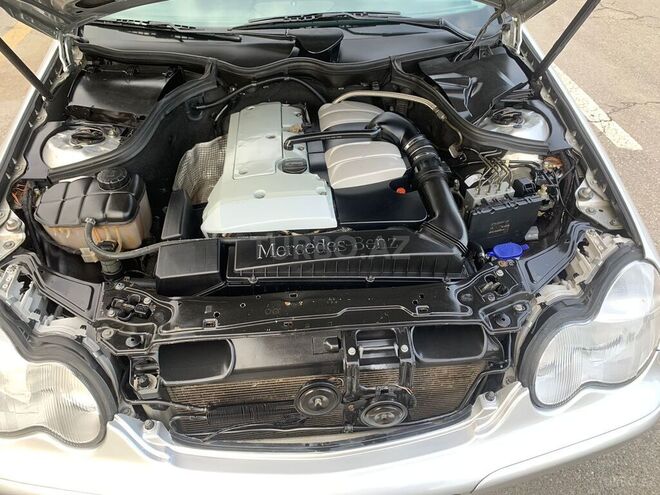 Mercedes C 200 2000, 265,000 km - 2.0 l - Bakı