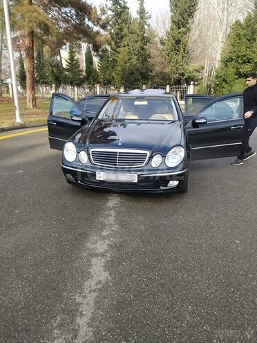 Mercedes E 240 2003, 190,235 km - 2.6 l - Bakı