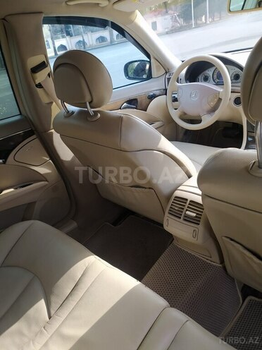 Mercedes E 240 2003, 190,235 km - 2.6 l - Bakı