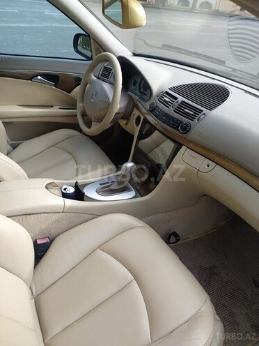 Mercedes E 240 2003, 190,235 km - 2.6 l - Bakı