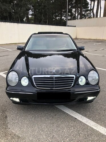 Mercedes E 320 2001, 260,000 km - 3.2 l - Sumqayıt