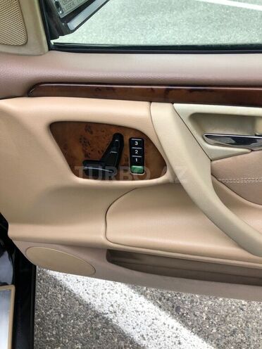 Mercedes E 320 2001, 260,000 km - 3.2 l - Sumqayıt