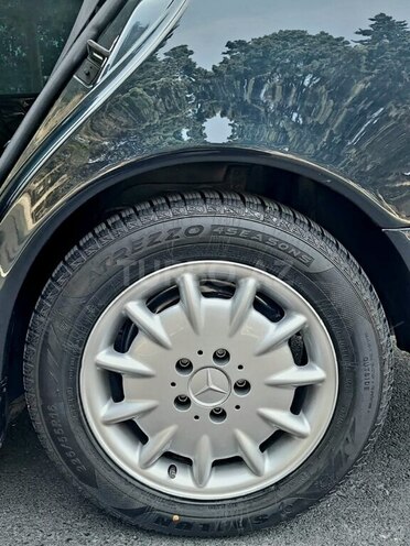Mercedes E 220 2000, 326,000 km - 2.2 l - Bakı