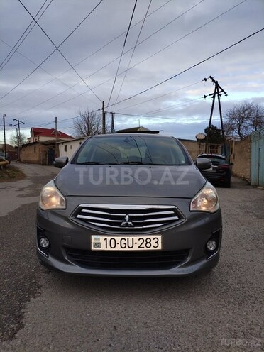 Mitsubishi Attrage 2014, 115,000 km - 1.2 l - Bakı