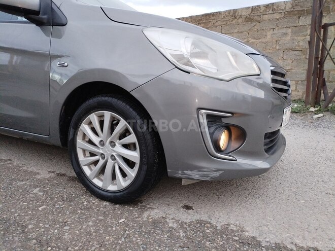 Mitsubishi Attrage 2014, 115,000 km - 1.2 l - Bakı