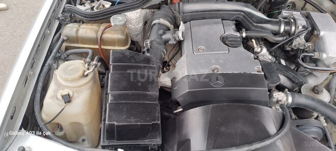 Mercedes E 220 1994, 600,000 km - 2.2 л - Sumqayıt