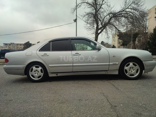 Mercedes E 230 1995, 438,880 km - 2.3 l - Bakı