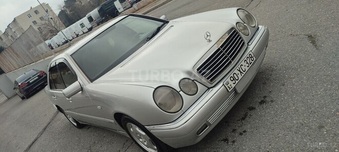 Mercedes E 230 1995, 438,880 km - 2.3 l - Bakı