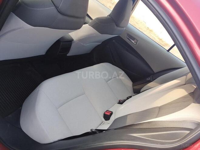 Toyota Corolla 2019, 24,000 km - 1.8 l - Bakı