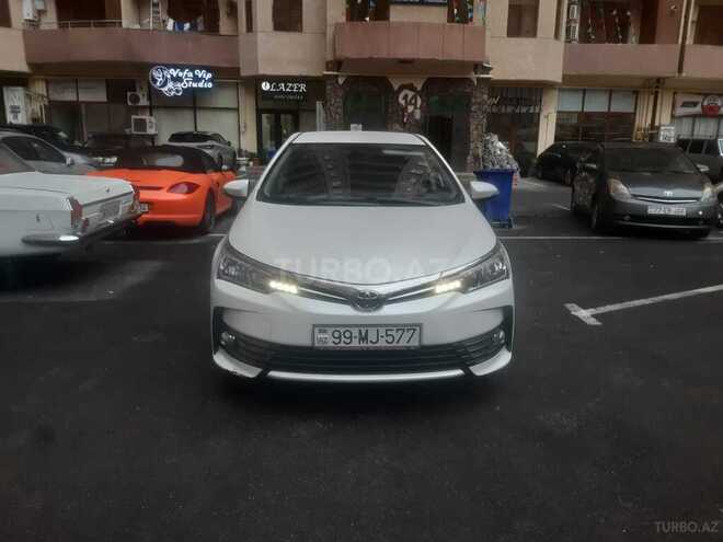 Toyota Corolla 2018, 117,000 km - 1.6 l - Bakı