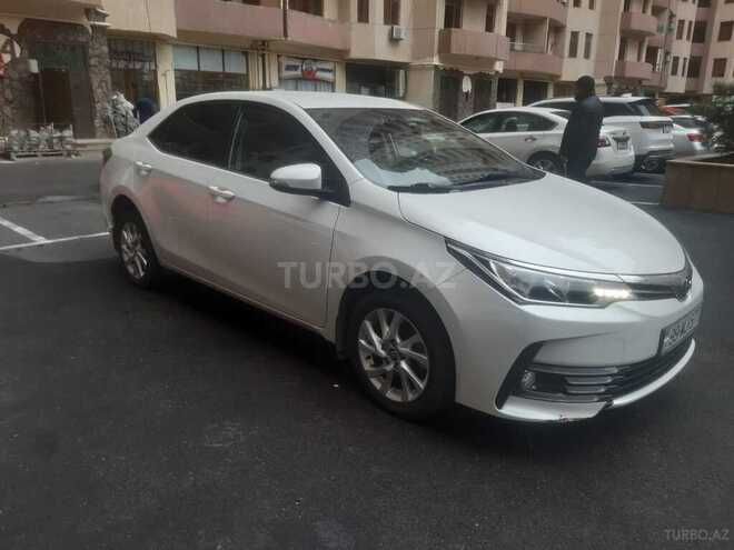 Toyota Corolla 2018, 117,000 km - 1.6 l - Bakı