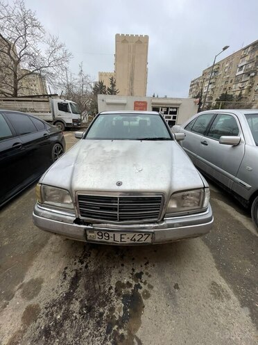Mercedes C 220 1994, 560,000 km - 2.2 л - Bakı