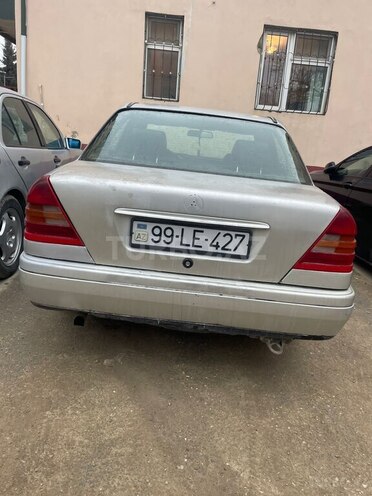 Mercedes C 220 1994, 560,000 km - 2.2 л - Bakı