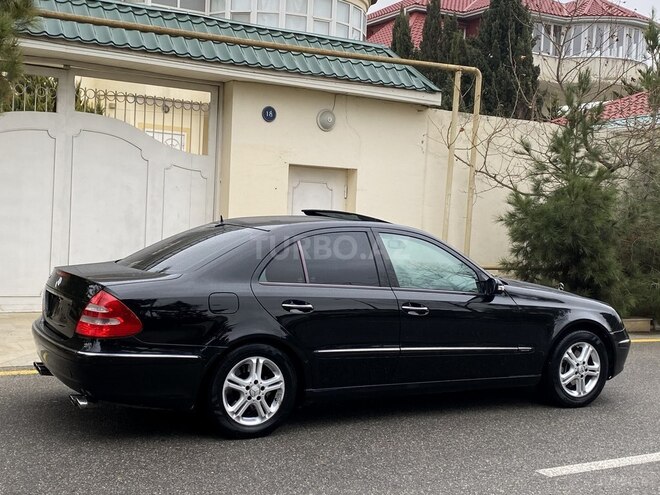 Mercedes E 240 2002, 262,000 km - 2.4 l - Bakı