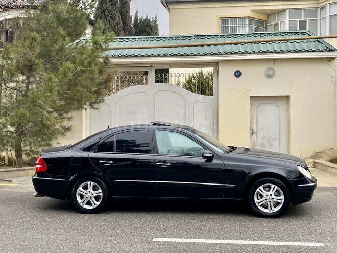 Mercedes E 240 2002, 262,000 km - 2.4 l - Bakı