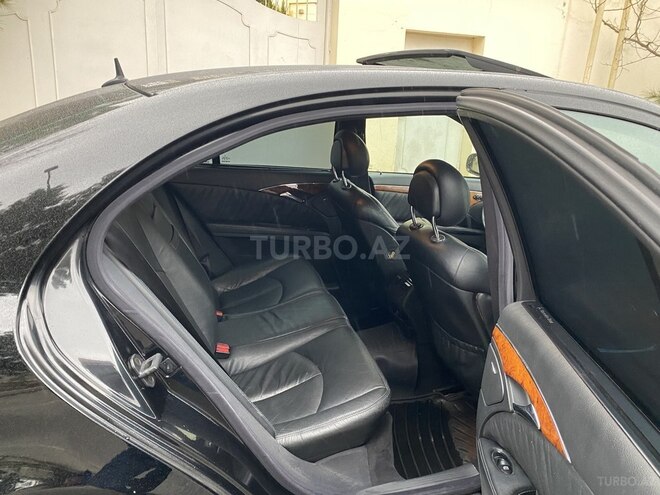 Mercedes E 240 2002, 262,000 km - 2.4 l - Bakı