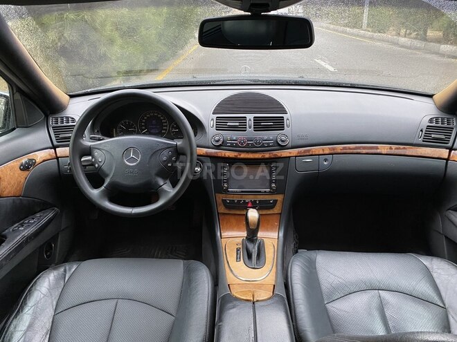 Mercedes E 240 2002, 262,000 km - 2.4 l - Bakı