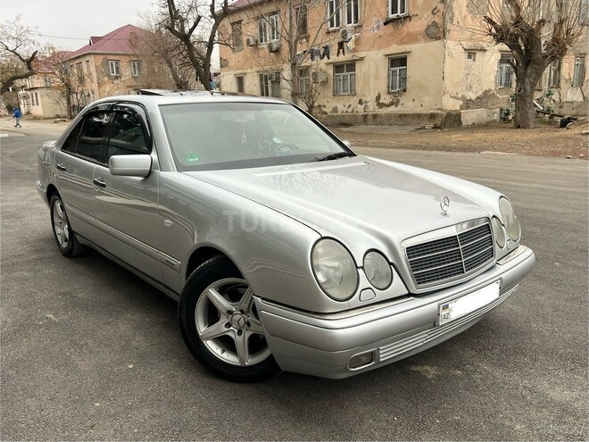 Mercedes E 230 1996, 334,500 km - 2.3 l - Sumqayıt