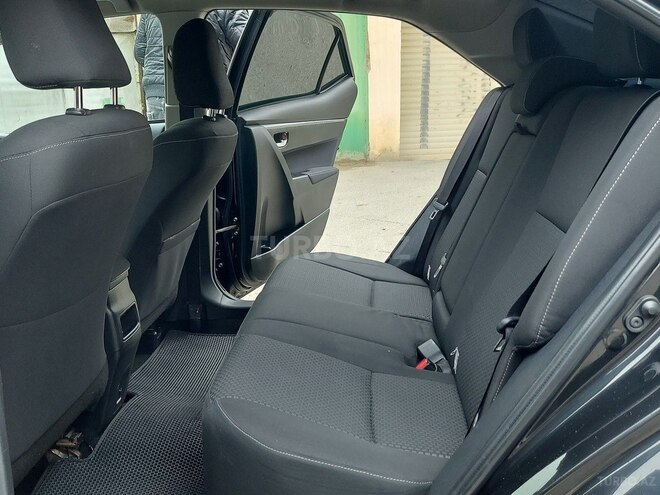 Toyota Corolla 2016, 120,000 km - 1.6 l - Bakı