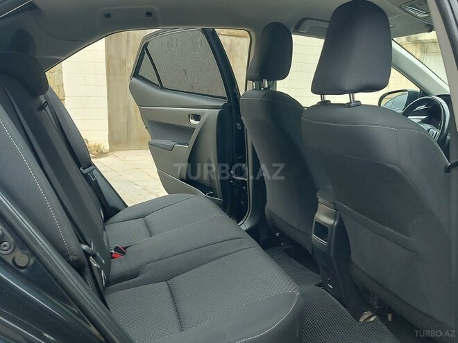 Toyota Corolla 2016, 120,000 km - 1.6 l - Bakı
