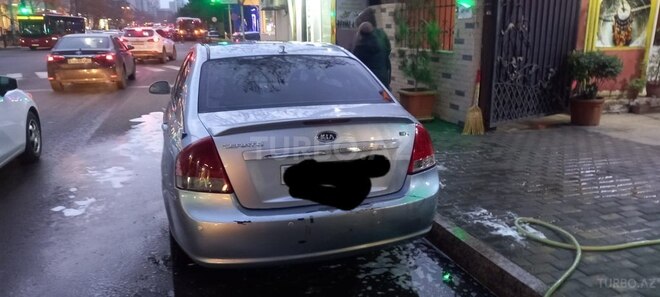 Kia Cerato 2006, 215,000 km - 2.0 l - Bakı