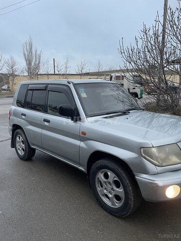 Mitsubishi Pajero io 1999, 242,990 km - 1.8 l - Bakı