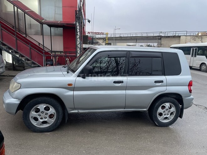 Mitsubishi Pajero io 1999, 242,990 km - 1.8 l - Bakı