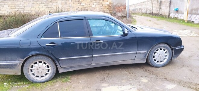 Mercedes E 270 2001, 600,000 km - 2.7 l - Neftçala