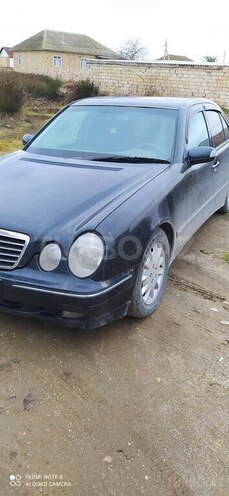 Mercedes E 270 2001, 600,000 km - 2.7 l - Neftçala