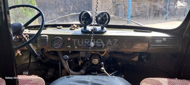 UAZ 3303 1998, 300,000 km - 2.4 л - Astara