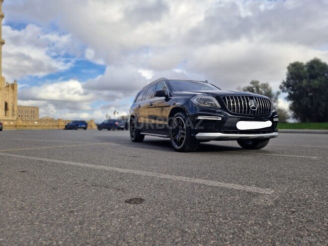 Mercedes GL 63 AMG 2015, 96,000 km - 5.5 l - Bakı