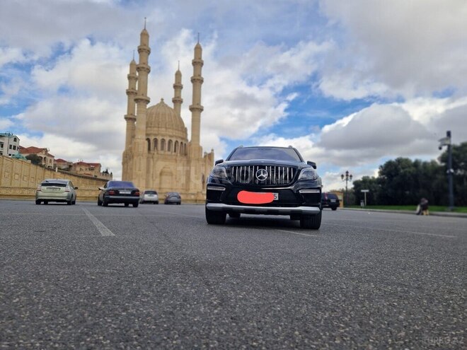 Mercedes GL 63 AMG 2015, 96,000 km - 5.5 l - Bakı
