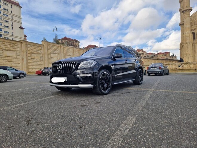 Mercedes GL 63 AMG 2015, 96,000 km - 5.5 l - Bakı