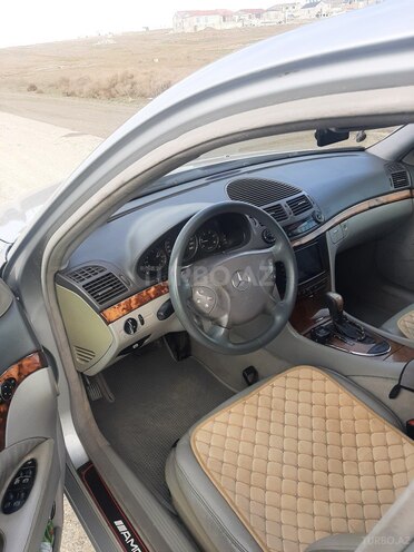 Mercedes E 220 2002, 520,000 km - 2.2 l - Bakı
