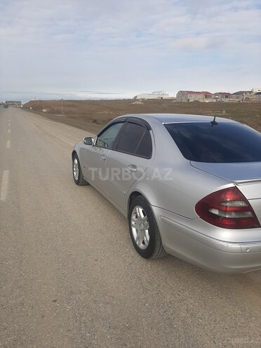 Mercedes E 220 2002, 520,000 km - 2.2 l - Bakı