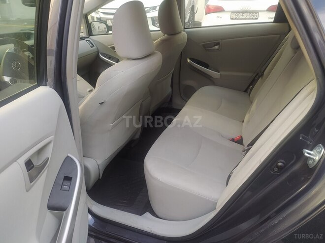 Toyota Prius 2014, 115,000 km - 1.8 л - Bakı