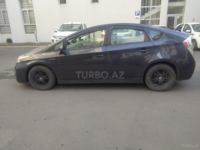 Toyota Prius 2014, 115,000 km - 1.8 л - Bakı