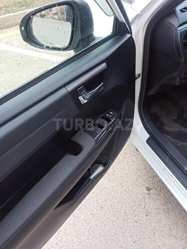 Toyota Corolla 2015, 103,814 km - 1.5 l - Bakı