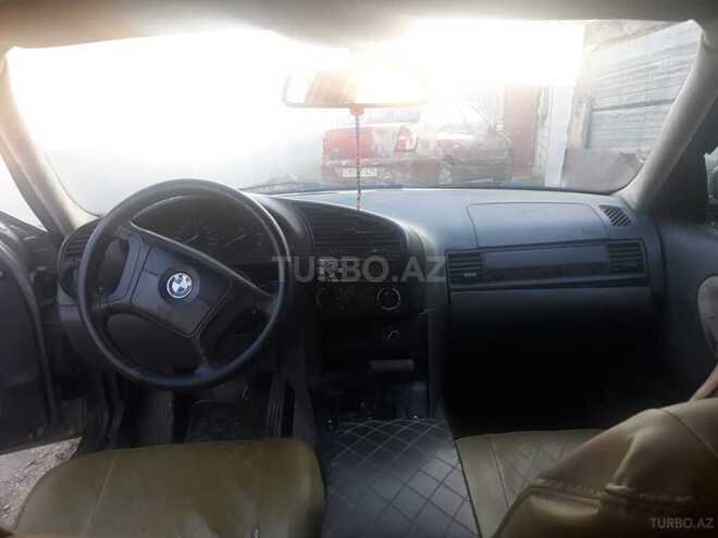 BMW 320 1995, 213,278 km - 2.0 l - Sumqayıt