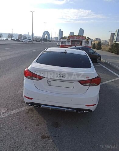 Hyundai Elantra 2015, 146,358 km - 1.6 l - Bakı