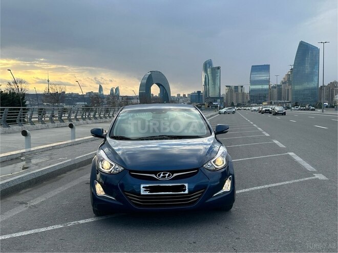 Hyundai Elantra 2015, 130,121 km - 1.8 l - Bakı