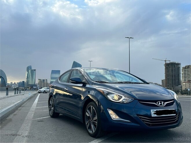 Hyundai Elantra 2015, 130,121 km - 1.8 l - Bakı