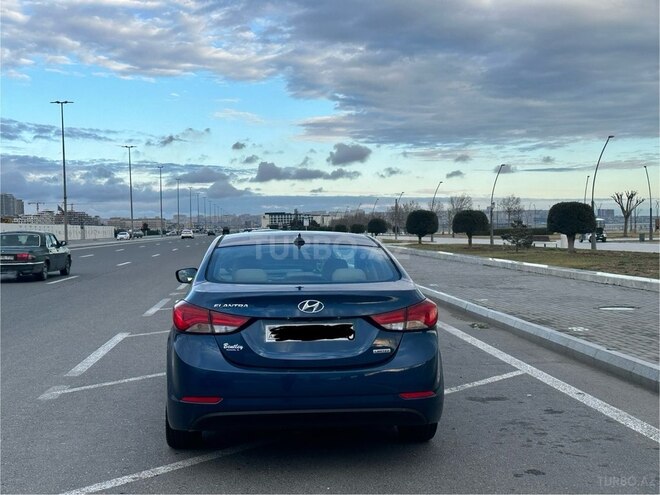 Hyundai Elantra 2015, 130,121 km - 1.8 l - Bakı