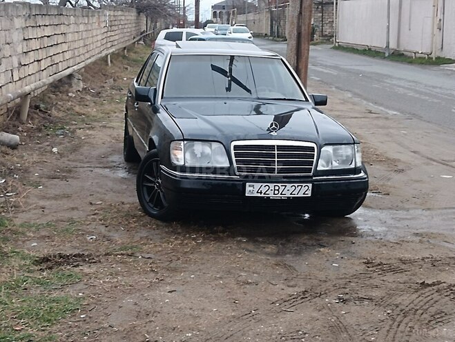 Mercedes E 200 1994, 250,000 km - 2.0 l - Bakı