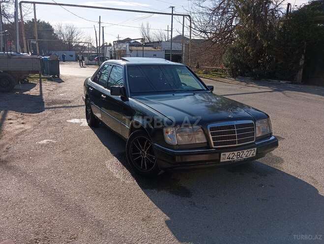 Mercedes E 200 1994, 250,000 km - 2.0 l - Bakı