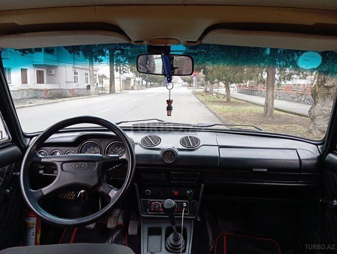 LADA (VAZ) 2106 1997, 67,400 km - 1.5 l - Qax