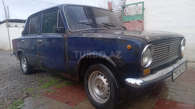 LADA (VAZ) 21011 1977, 123,643 km - 1.5 л - Salyan