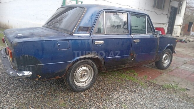 LADA (VAZ) 21011 1977, 123,643 km - 1.5 л - Salyan